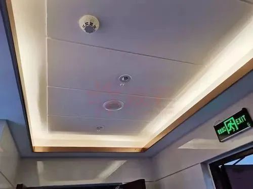 消防應(yīng)急照明和疏散指示系統(tǒng)聯(lián)動(dòng)控制的相關(guān)規(guī)范要求